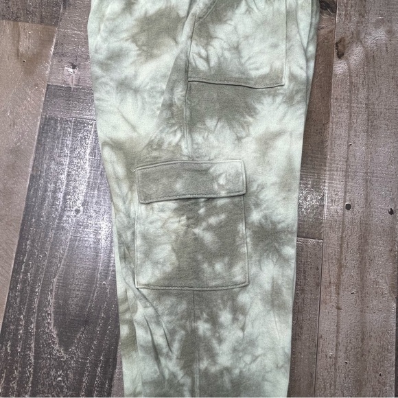 PINK by Victoria’s Secret Green Tie Dye Jogger pants size XS - Picture 9 of 12